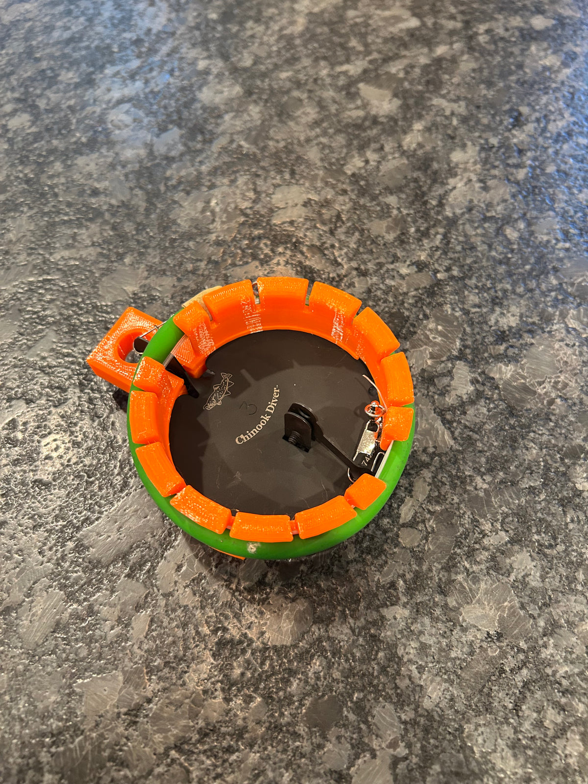Chinook diver holder